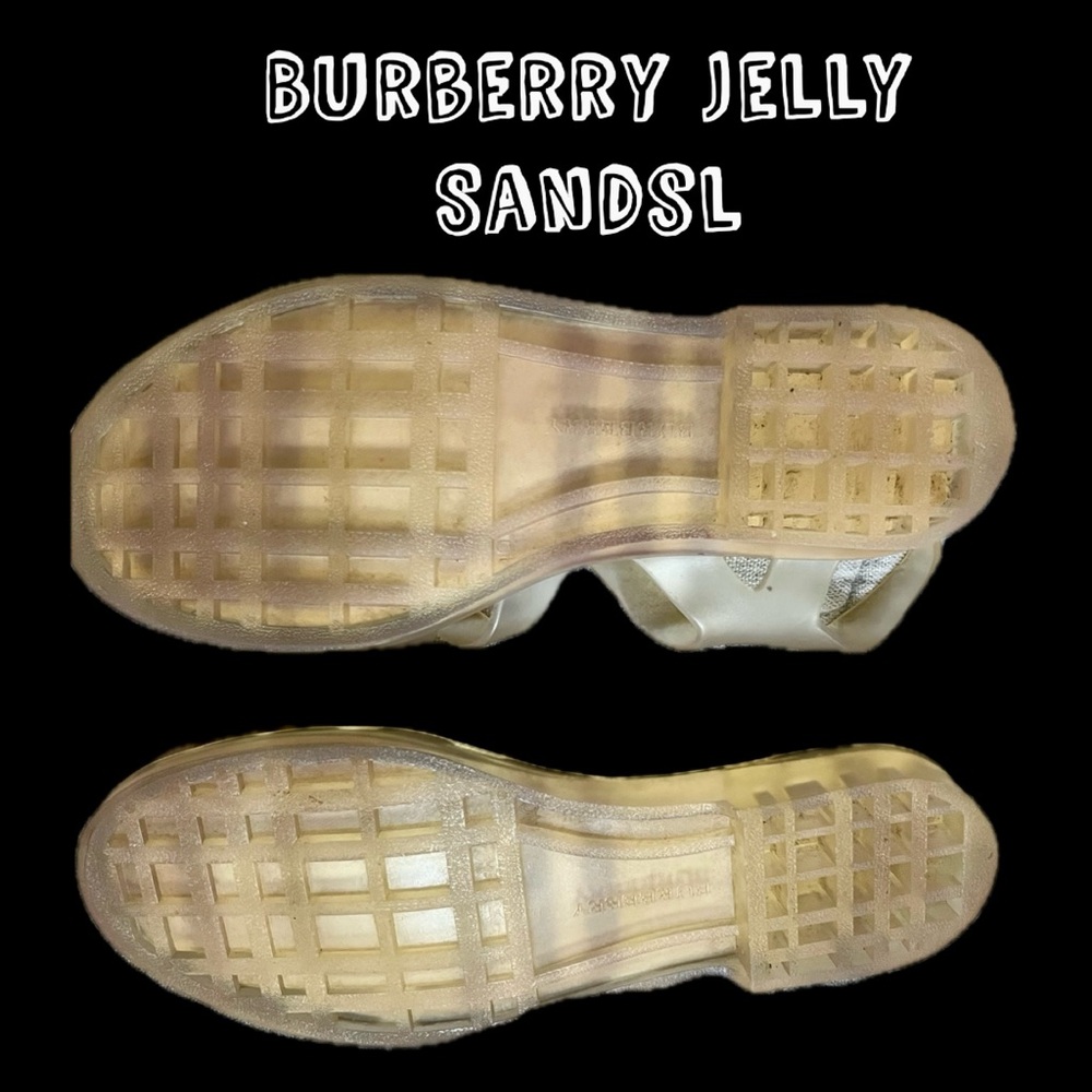 Burberry Jelly Fisherman sandals